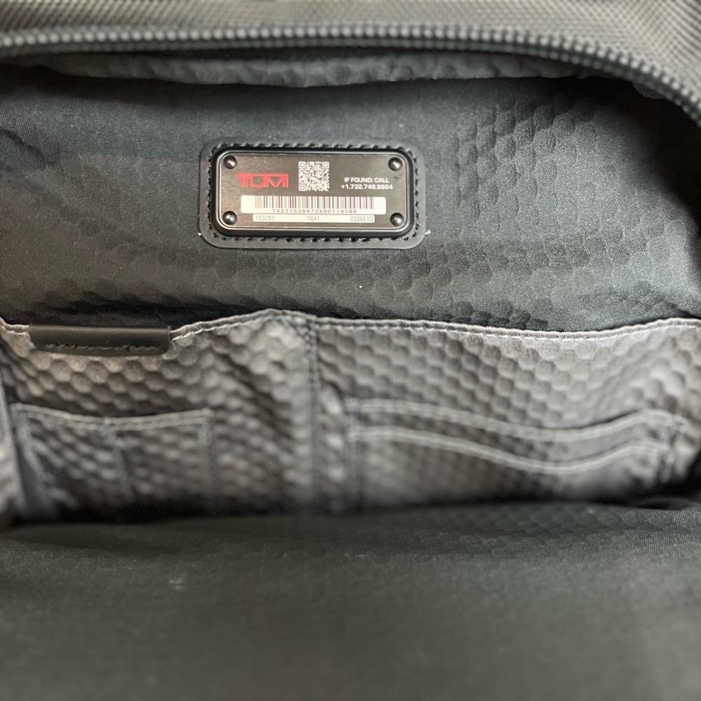 Tumi Backpack Alpha Bravo Black leather details. Pristine condition. - Picture 9 of 9